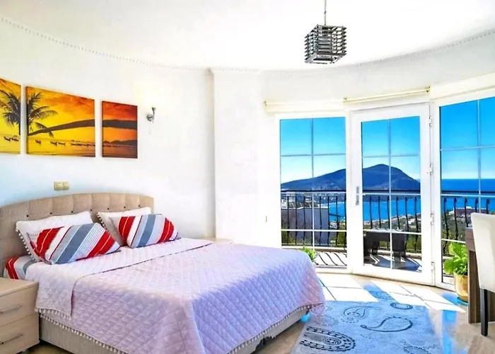 Villa 3 Bedroom Seaview With Private Pool *