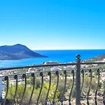 3 Bedroom Seaview With Private Pool Vilă Kalkan
